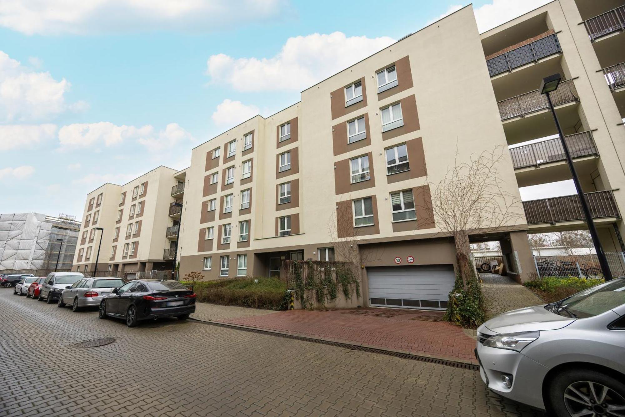 Apartment Rakowska Warsaw Wlochy By Noclegi Renters Exteriör bild